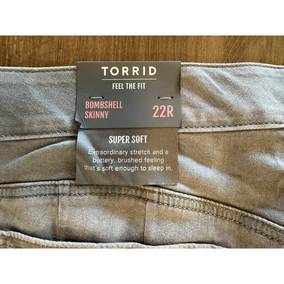 NWT Torrid Bombshell Gray Distressed Skinny Super Soft Jeans Plus Size 22R NEW - Picture 5 of 16